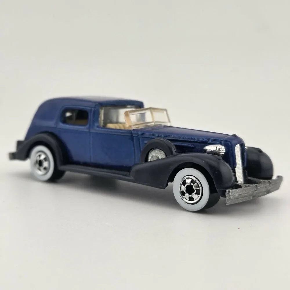 Vintage 1981 Hot Wheels Blue '35 Classic Caddy Cadillac Whitewall Malaysia